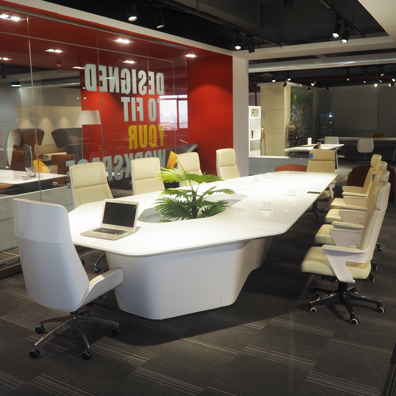 Modern wit hightech smart kant - Office Tech Furniture recensie en prijs